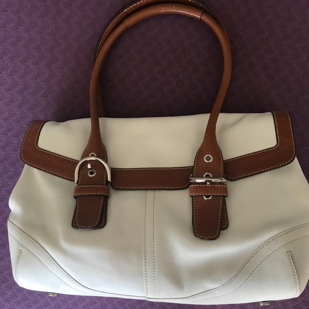 Coach 9636 Leather Soho Hamptons Satchel $80